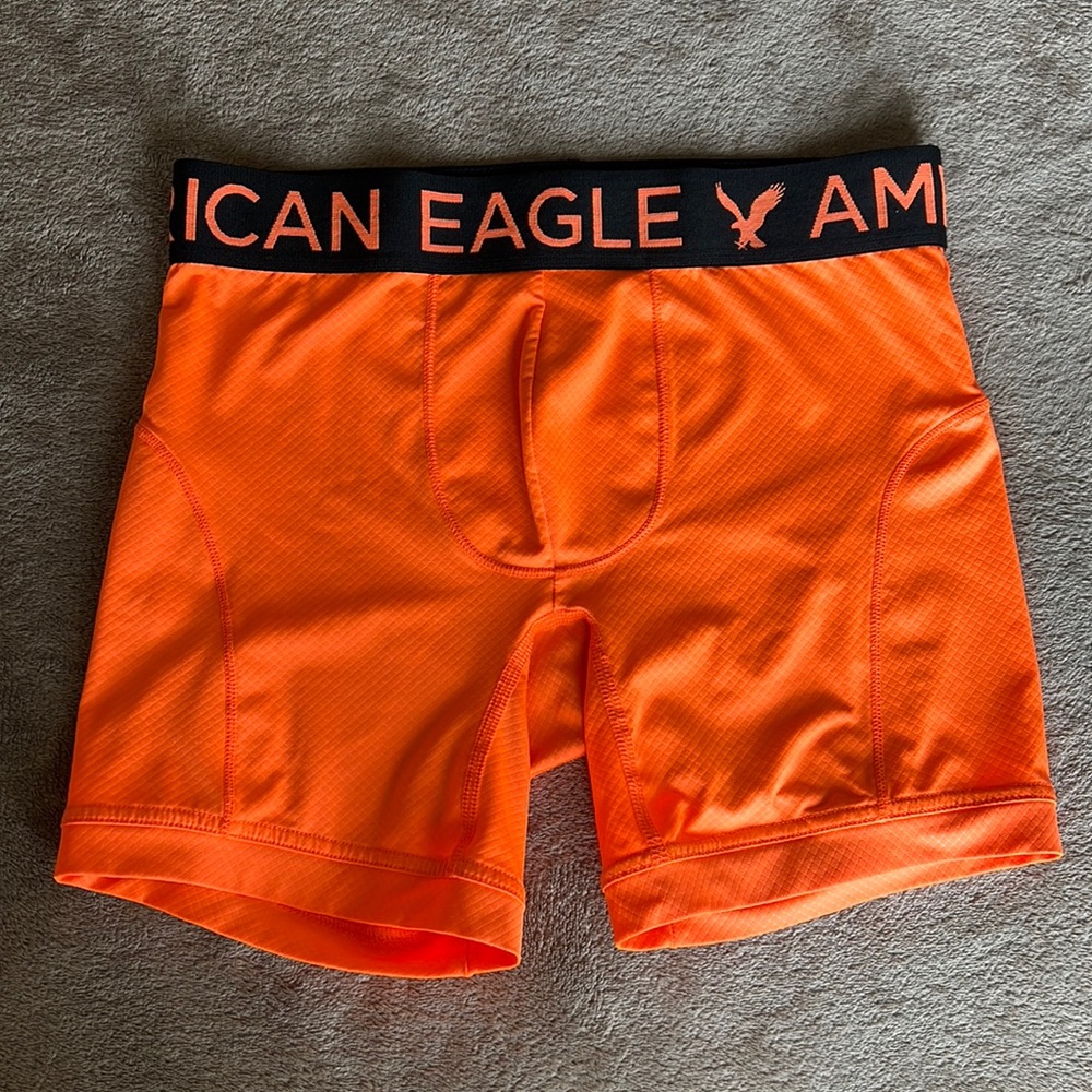 American Eagle 6” flex trunk size XS.